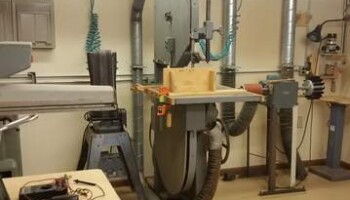 Jim's biggest ( and oldest ) bandsaw was "rescued" and rebuilt many years ago. It now handles most of the heavier re-sawing jobs.